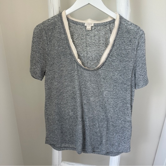 J. Crew Gray Short Sleeve T-Shirt with Scoop Neckline - Picture 1 of 11